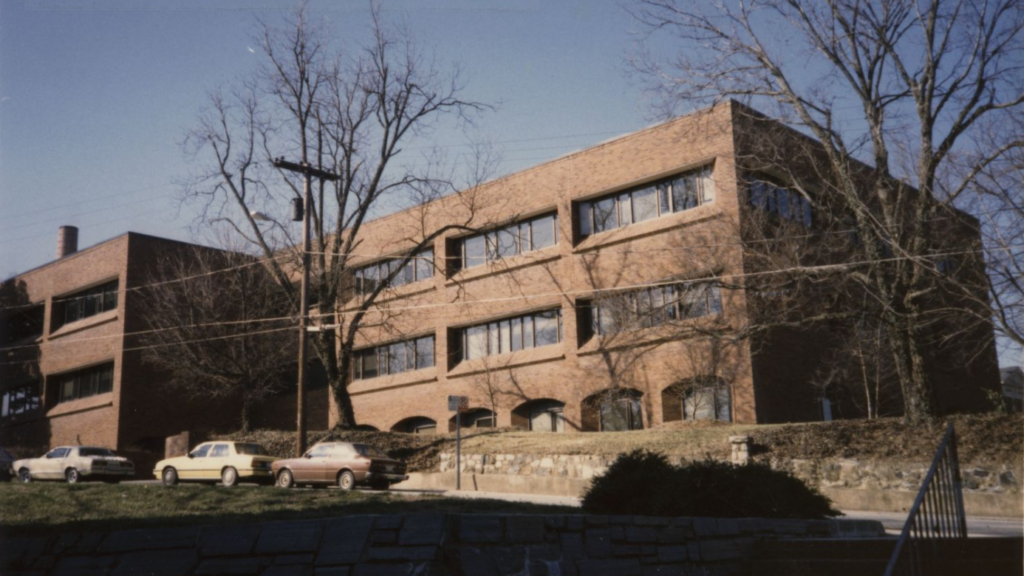 Photograph of the Ferguson Building, as seen across Highland Aveue in February of 1986
